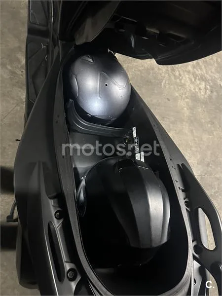 Honda Forza 125 - Vista 6