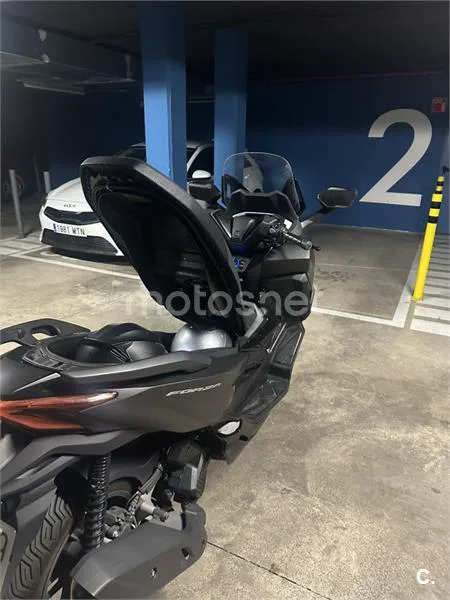 Honda Forza 125 - Vista 7