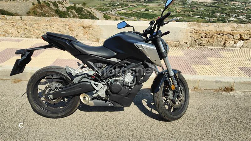 Honda CB125R 3300 € 2020 Valencia - 1
