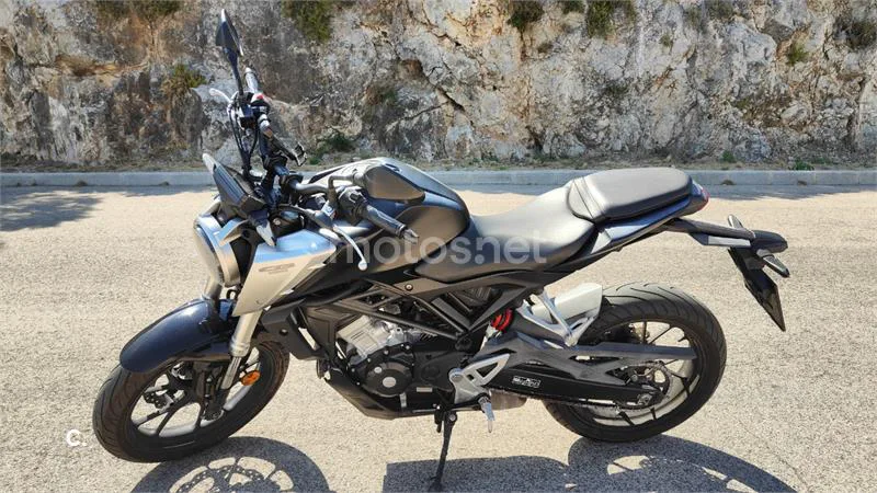 Honda CB125R 3300 € 2020 Valencia - 2