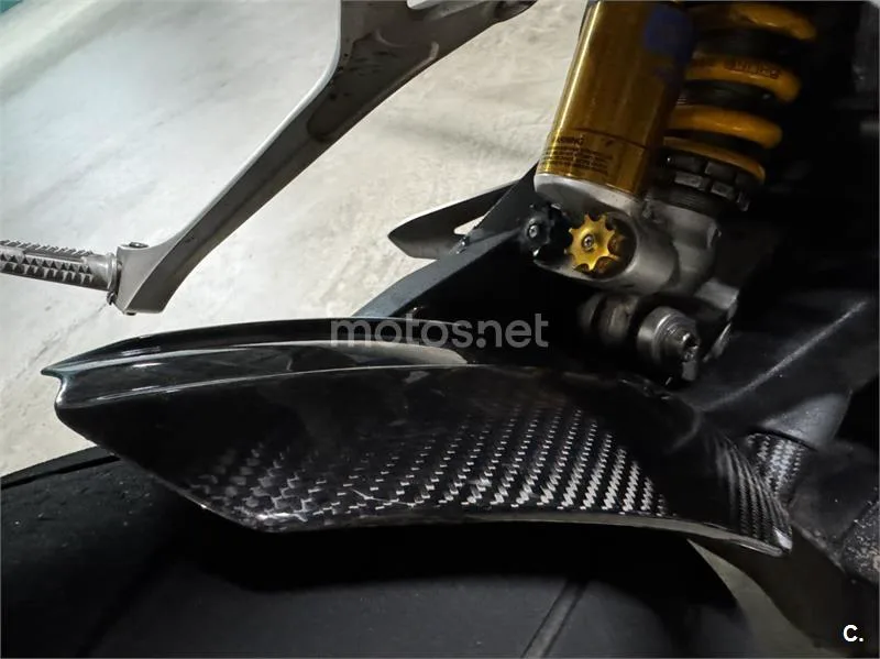 Triumph Speed Triple - Vista 6