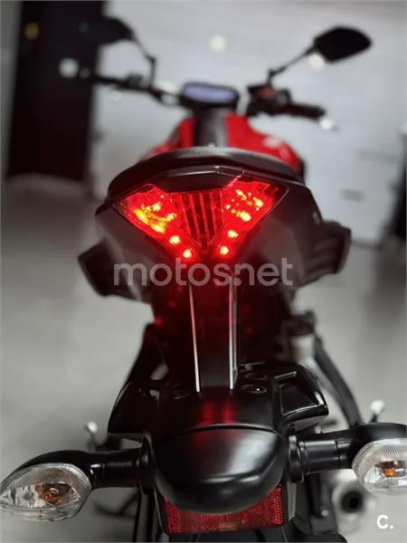 Yamaha MT-07 - Vista 5