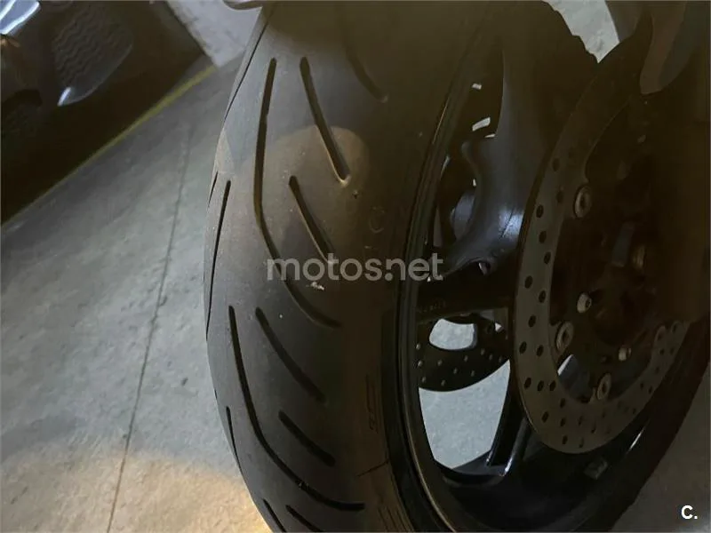 Yamaha FZ6 - Vista 3