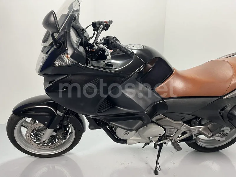 Honda NT700V Deauville - Vista 12
