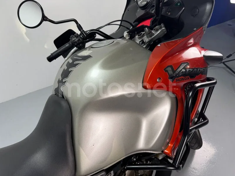 Honda XL1000V Varadero - Vista 13