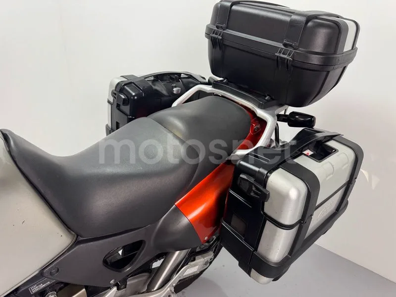Honda XL1000V Varadero - Vista 21