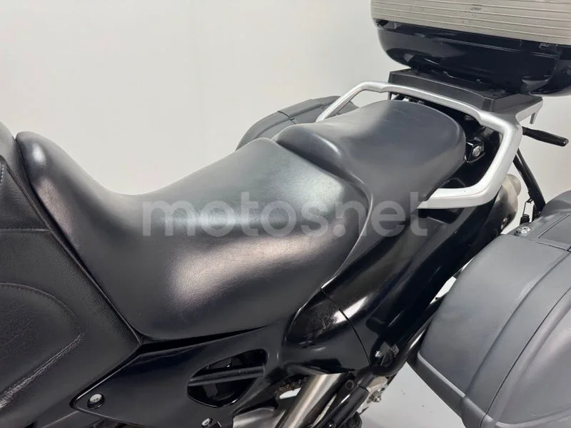 Honda XL1000V Varadero - Vista 19