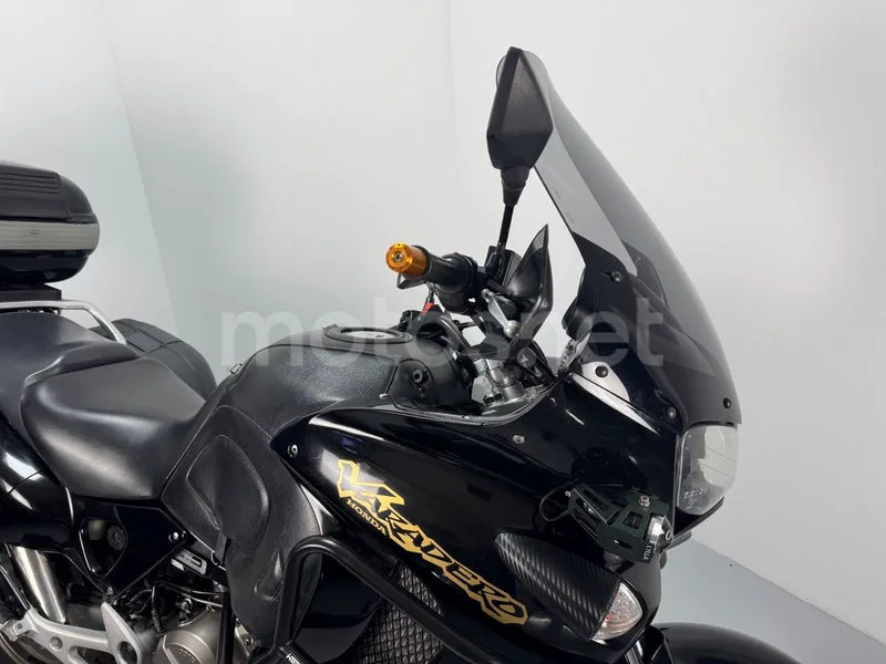 Honda XL1000V Varadero - Vista 3