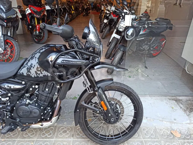 Royal Enfield Himalayan 450 5590 € 2025 Barcelona - 2