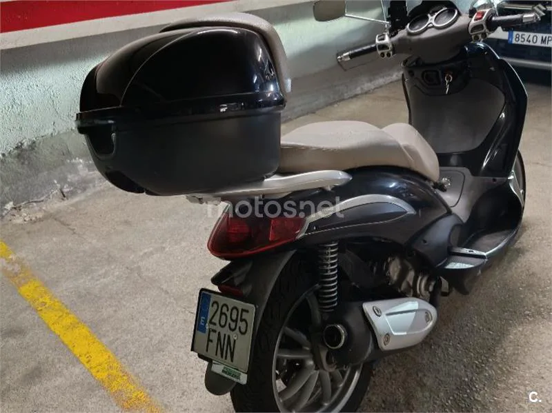 Piaggio Beverly 250 - Vista 3