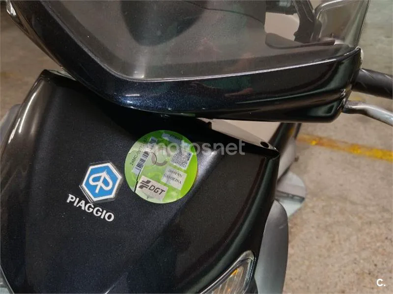 Piaggio Beverly 250 - Vista 4
