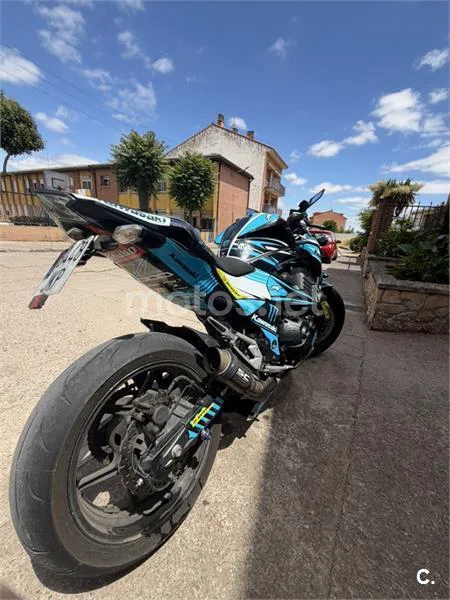 Kawasaki Z800 - Vista 8