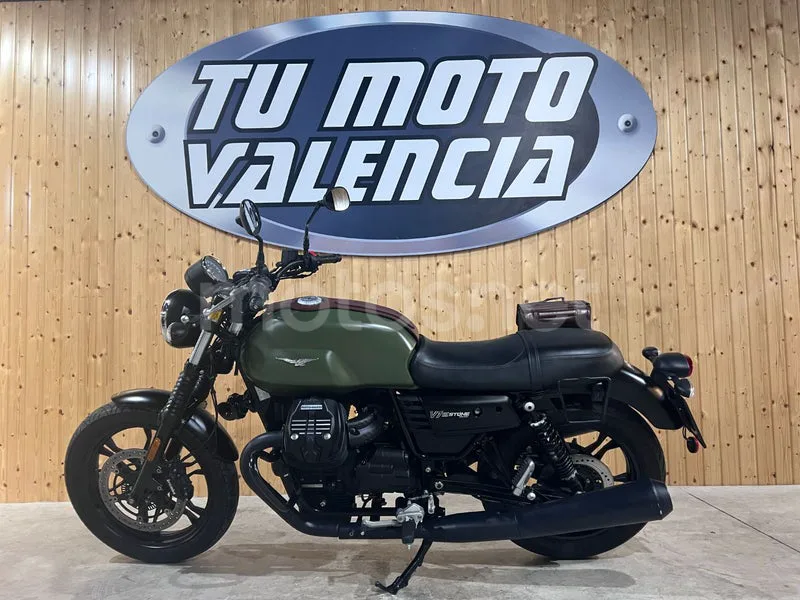Moto Guzzi V7 III - Vista 20