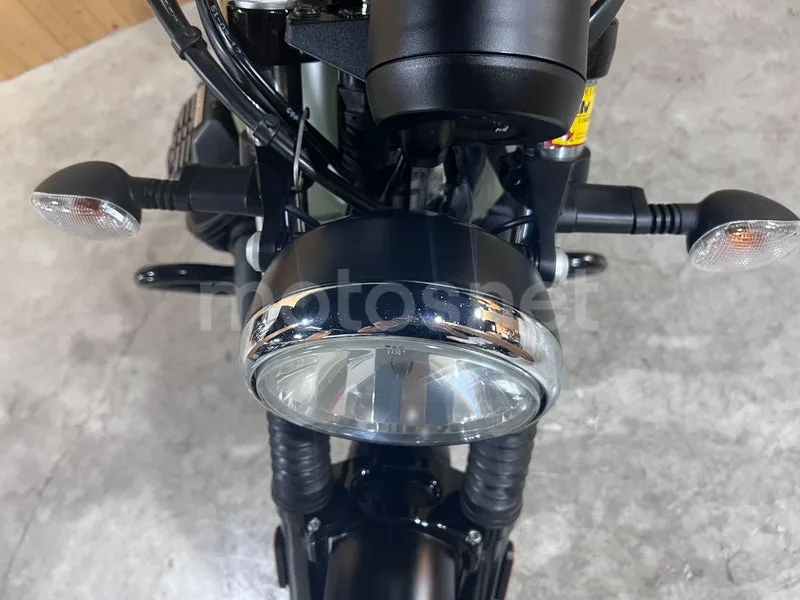 Moto Guzzi V7 III - Vista 27