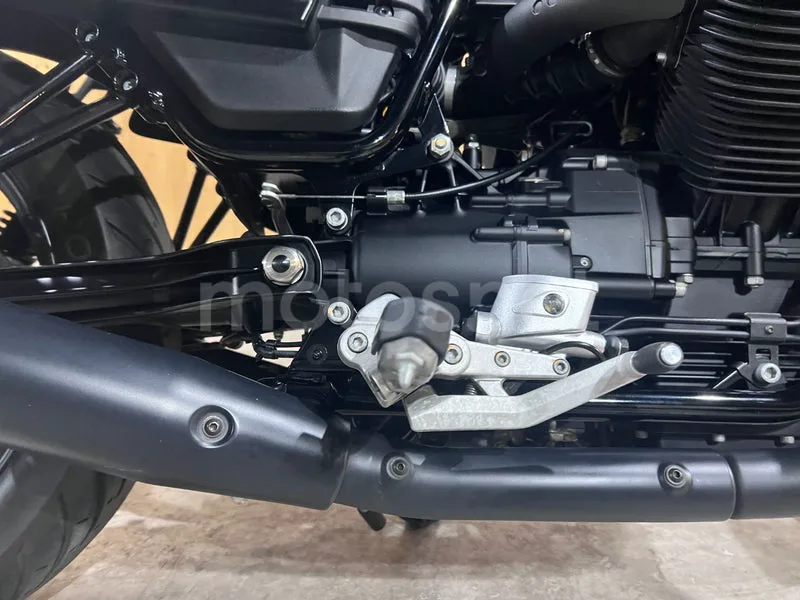Moto Guzzi V7 III - Vista 46