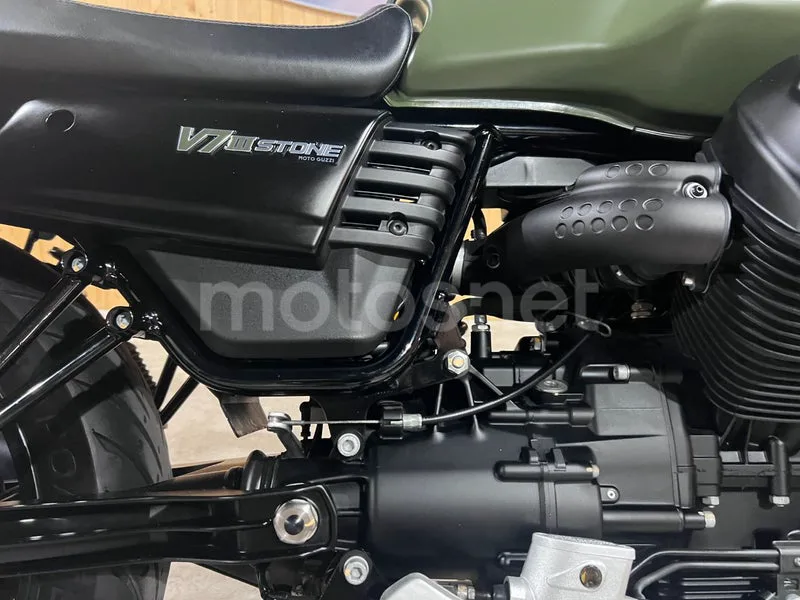 Moto Guzzi V7 III - Vista 47
