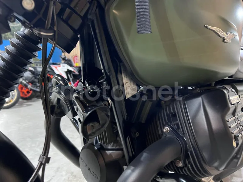 Moto Guzzi V7 III - Vista 72