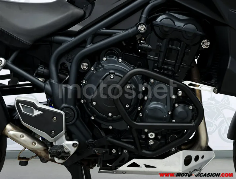 Triumph Tiger Explorer - Vista 5
