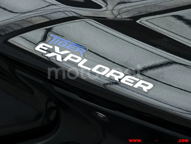 Triumph Tiger Explorer - Vista 9