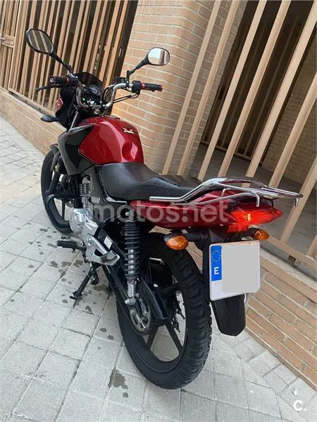 Yamaha YBR125 - Vista 5