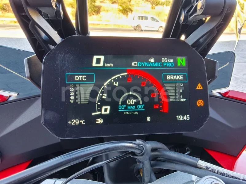BMW S 1000 XR - Vista 12