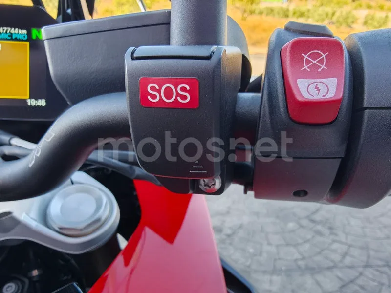 BMW S 1000 XR - Vista 22