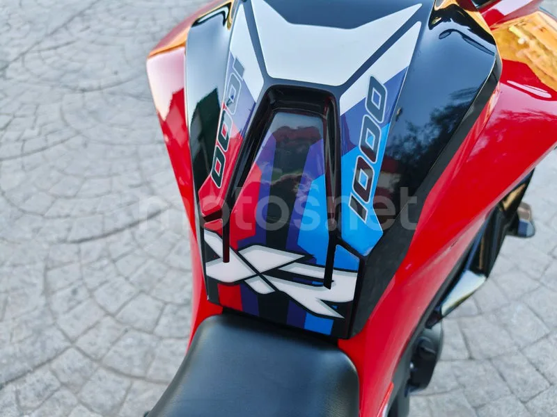 BMW S 1000 XR - Vista 25