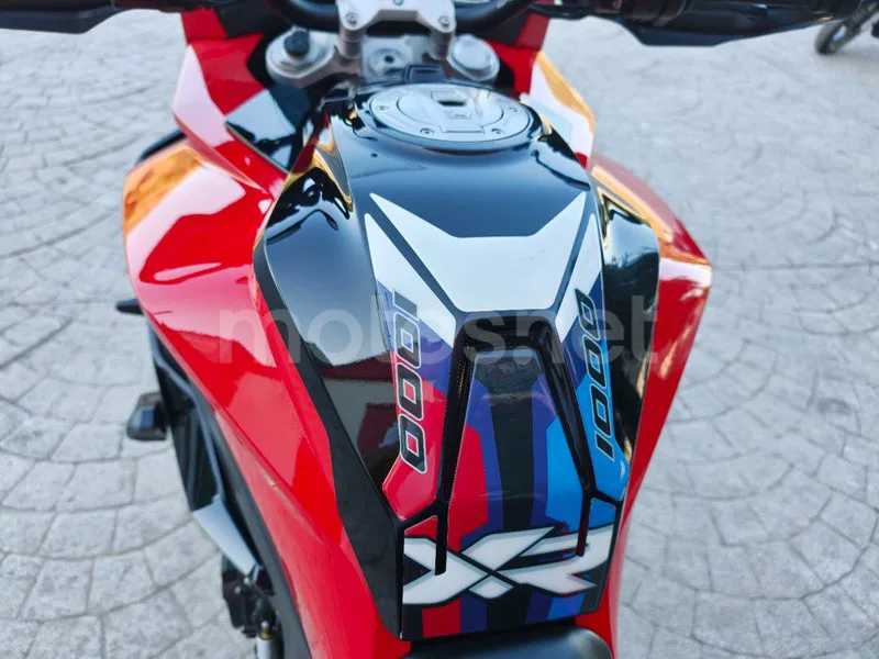 BMW S 1000 XR - Vista 7