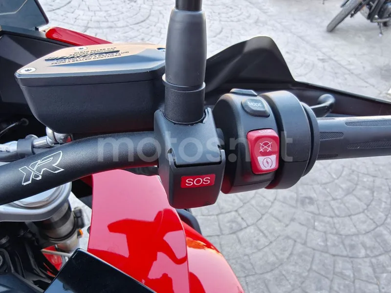 BMW S 1000 XR - Vista 9