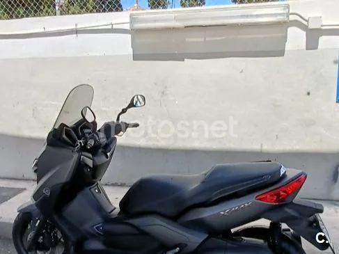 Yamaha XMAX 250 2700 € 2015 Alicante - 1