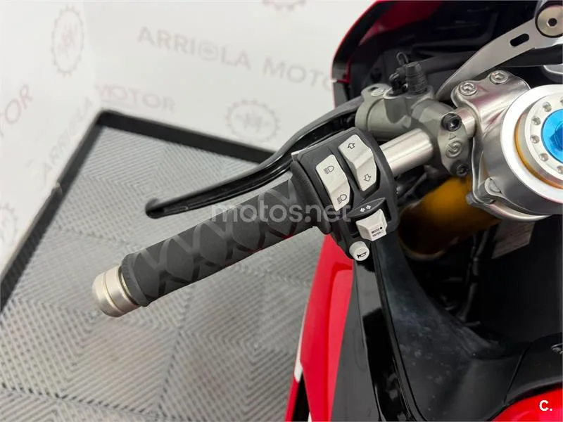 Ducati Panigale V2 - Vista 12