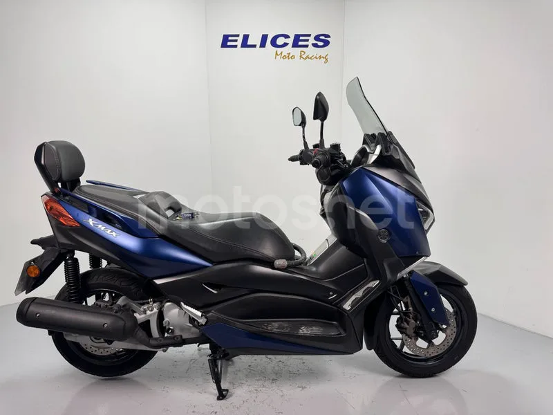 Yamaha XMAX 125 - Vista 15