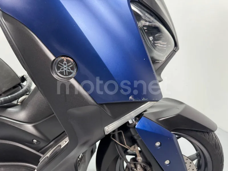 Yamaha XMAX 125 - Vista 18