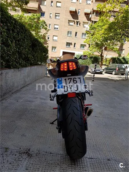 Suzuki GSX-R600 - Vista 3