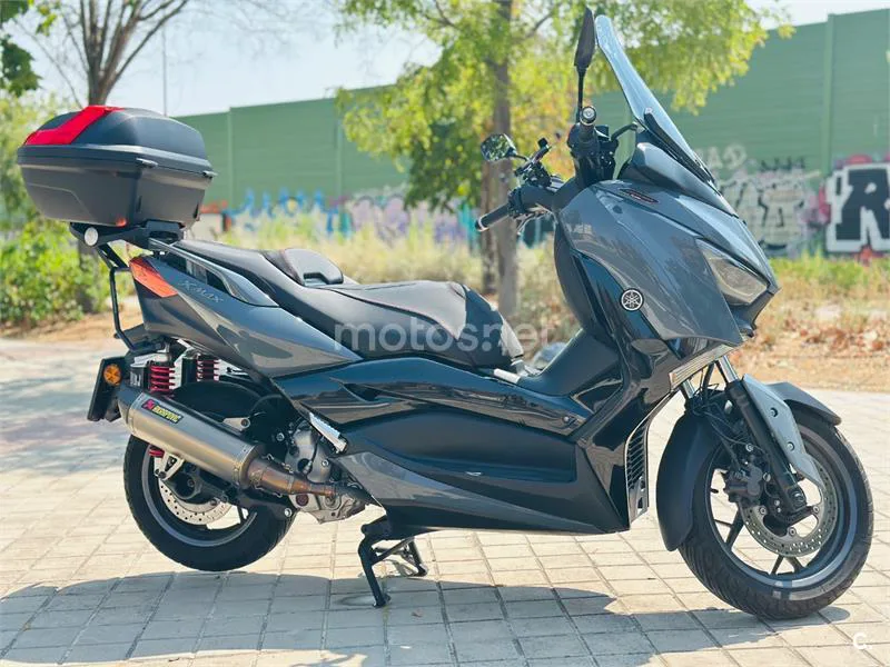 Yamaha XMAX 300 - Vista 5