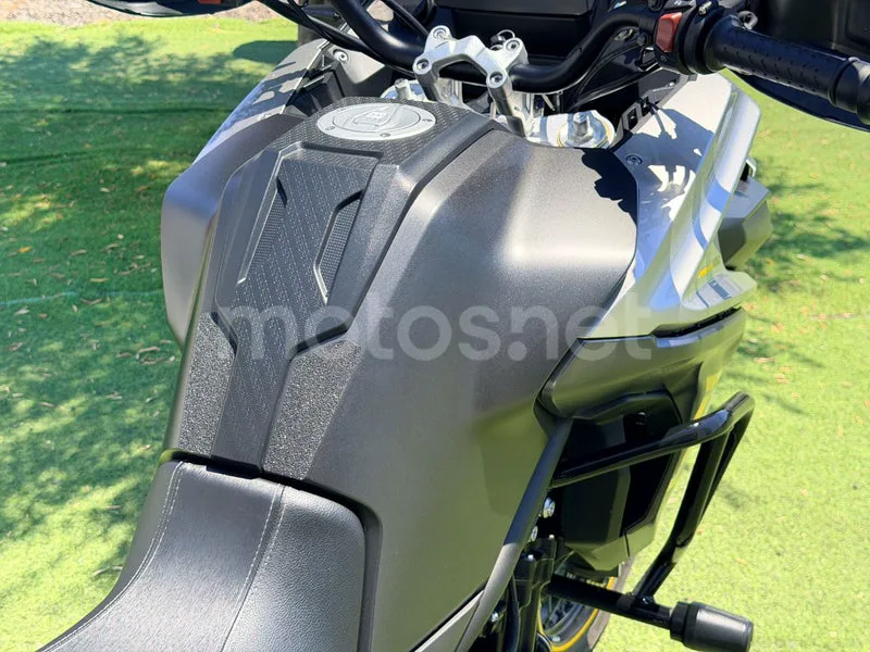 Voge 525DSX - Vista 15
