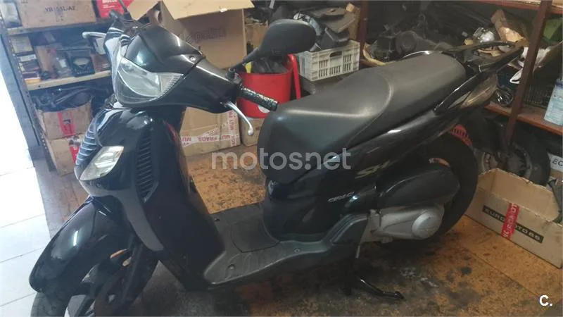 Honda @125 - Vista 3