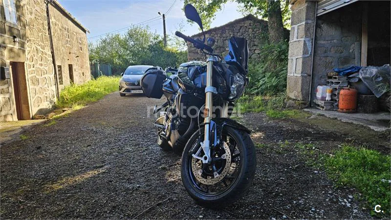 BMW F 800 R - Vista 7
