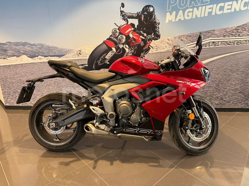 Triumph Daytona 660 8500 € 2025 Valencia - 2