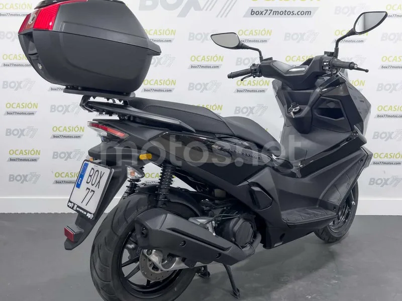 Kymco Sky Town 125 - Vista 5