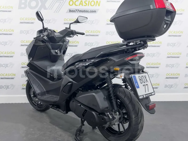 Kymco Sky Town 125 - Vista 6