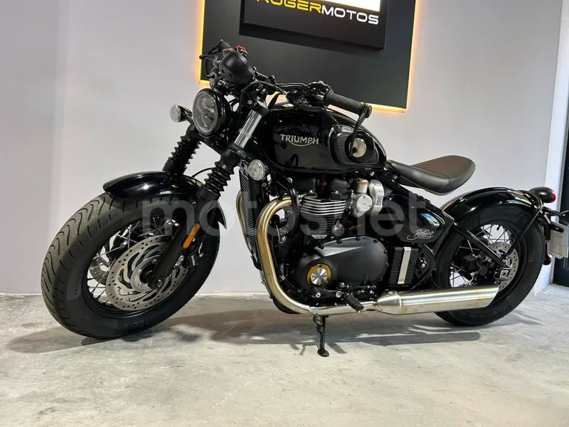 Triumph Bonneville Bobber 14.995 € 2025 Barcelona - 2