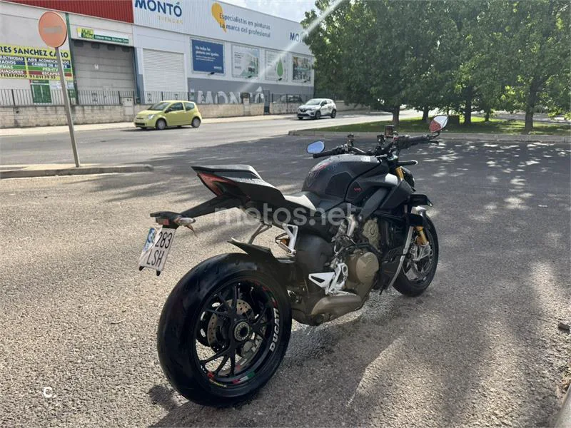 Ducati Streetfighter V4 - Vista 3