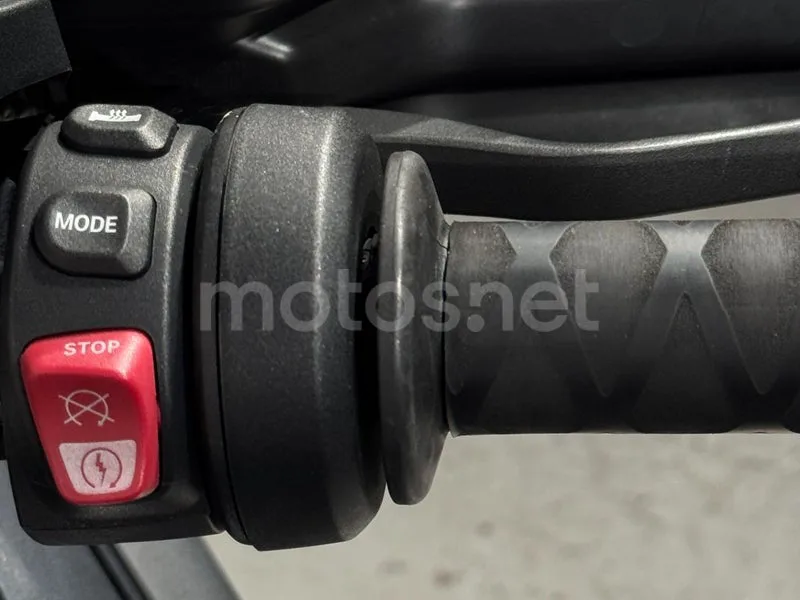BMW F 750 GS - Vista 13