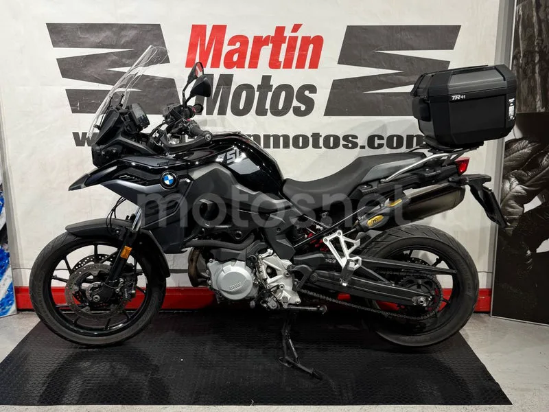 BMW F 750 GS - Vista 7