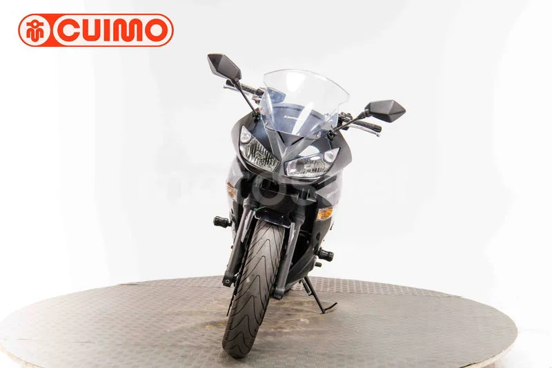 Kawasaki ER-6f - Vista 15