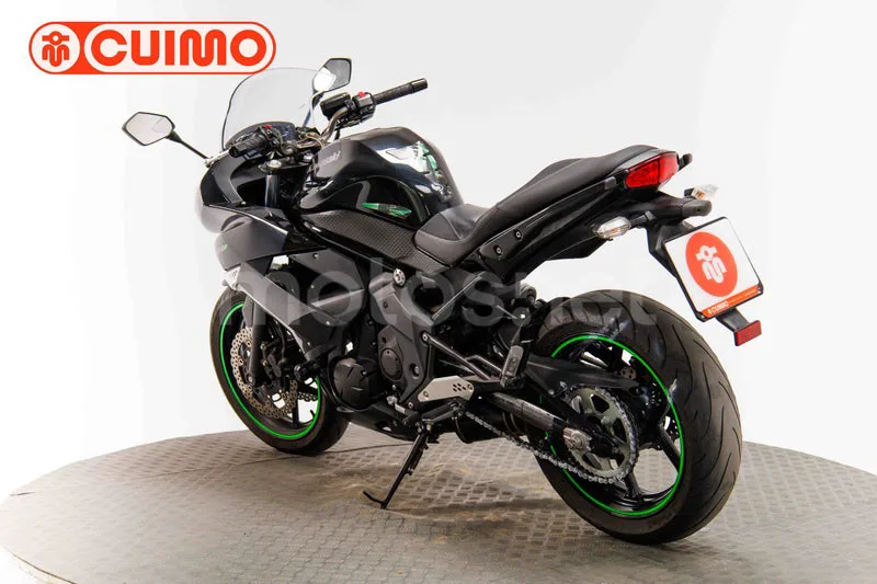 Kawasaki ER-6f - Vista 8