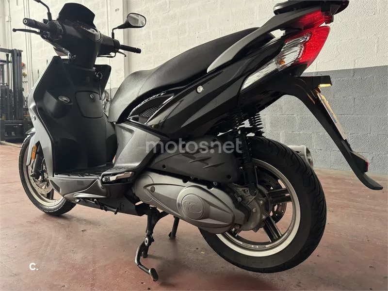 Kymco Agility City 125 - Vista 4