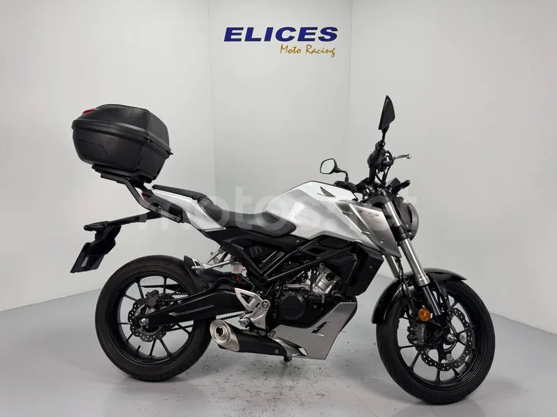 Honda CB125R 3400 € 2019 Madrid - 2