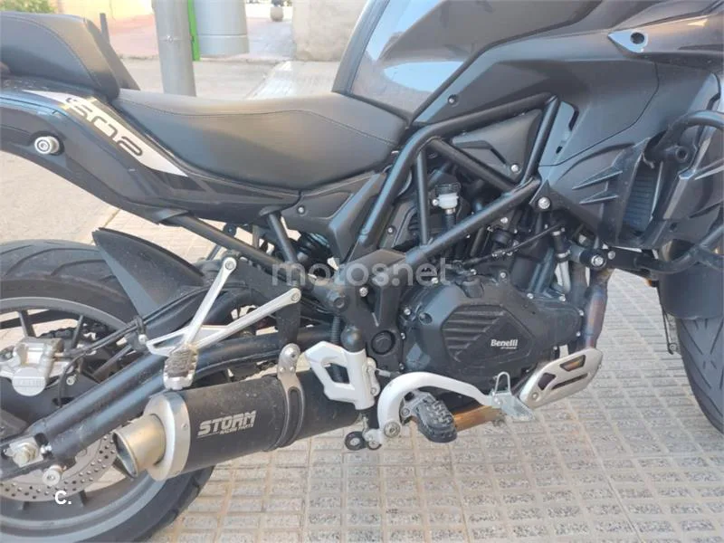 Benelli TRK 502 - Vista 3